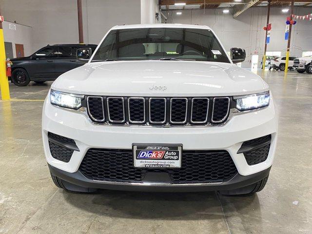 new 2024 Jeep Grand Cherokee car, priced at $37,995