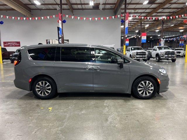 used 2023 Chrysler Pacifica Hybrid car, priced at $23,857