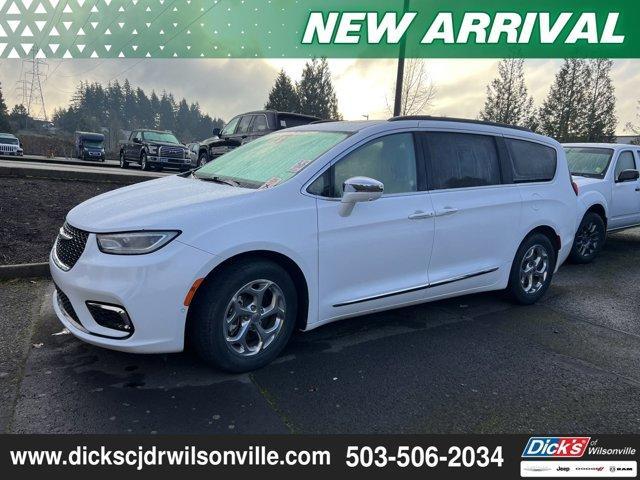 used 2022 Chrysler Pacifica car, priced at $21,982