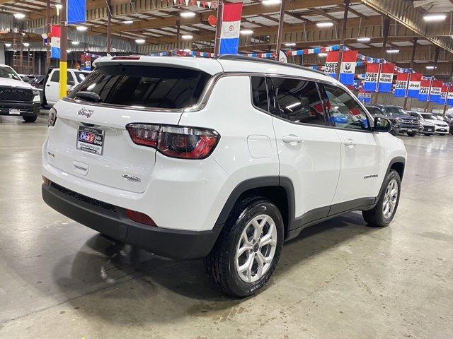 new 2025 Jeep Compass car, priced at $25,000