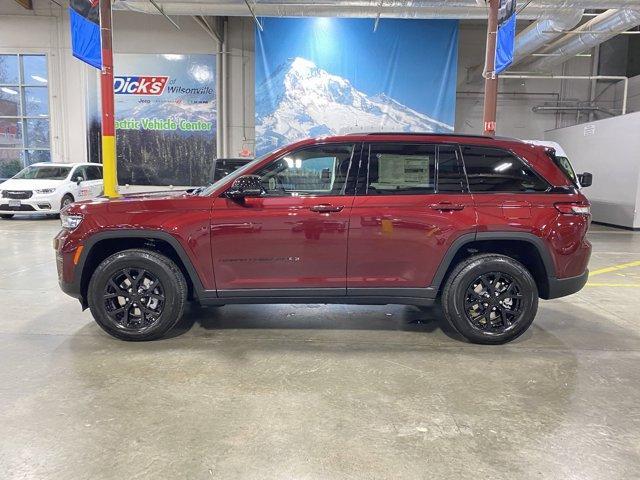 new 2025 Jeep Grand Cherokee car, priced at $41,995