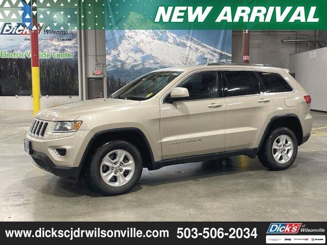 used 2015 Jeep Grand Cherokee car, priced at $14,025