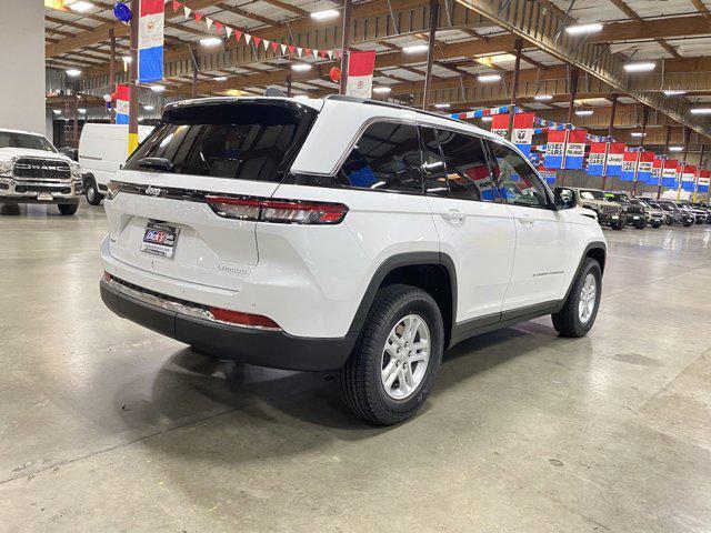 new 2024 Jeep Grand Cherokee car, priced at $33,995