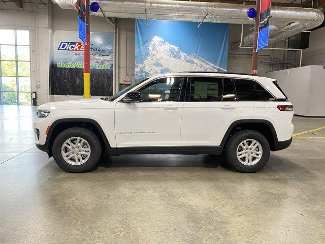 new 2024 Jeep Grand Cherokee car, priced at $33,995