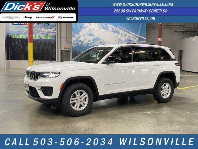 new 2024 Jeep Grand Cherokee car, priced at $33,995