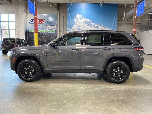 new 2024 Jeep Grand Cherokee car, priced at $39,995