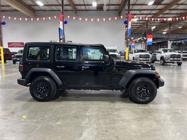 used 2022 Jeep Wrangler Unlimited car, priced at $28,323