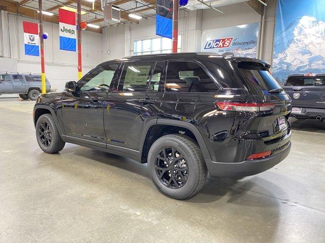 new 2024 Jeep Grand Cherokee car, priced at $41,995