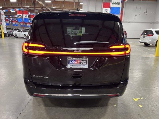 new 2025 Chrysler Pacifica car, priced at $39,995