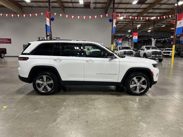 new 2025 Jeep Grand Cherokee car, priced at $53,260