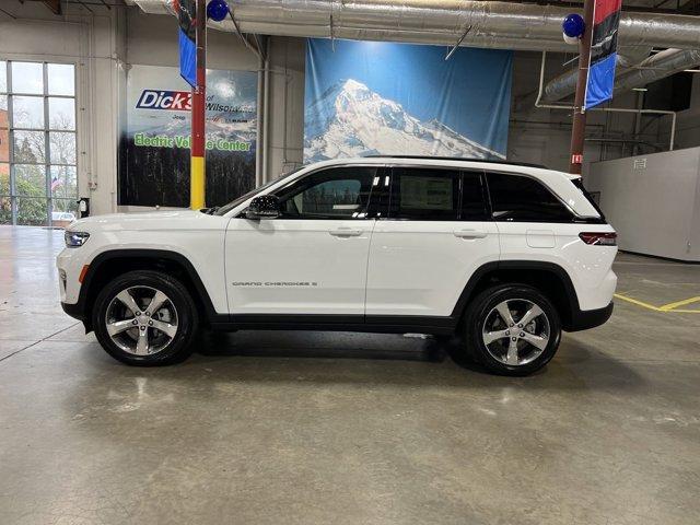 new 2025 Jeep Grand Cherokee car, priced at $53,260