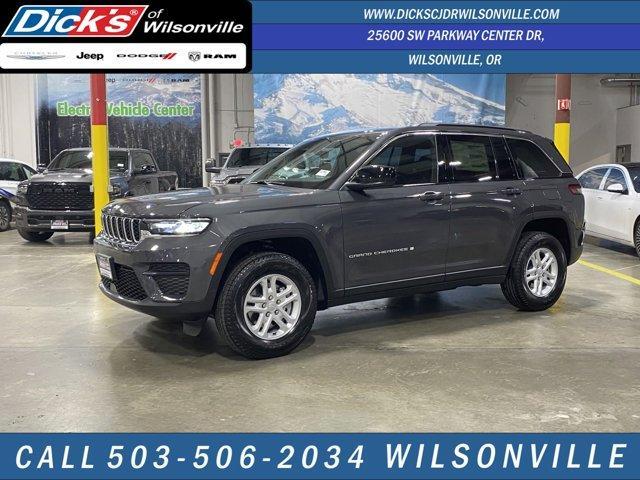 new 2025 Jeep Grand Cherokee car, priced at $37,995