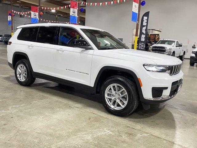 new 2025 Jeep Grand Cherokee L car, priced at $41,995