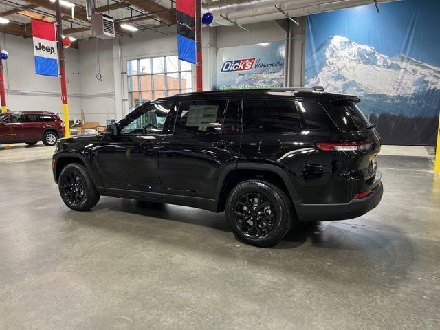 new 2025 Jeep Grand Cherokee L car, priced at $41,995