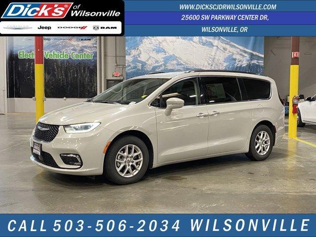 used 2021 Chrysler Pacifica car, priced at $22,952