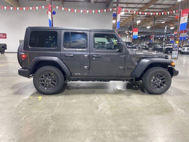 new 2025 Jeep Wrangler car, priced at $43,995