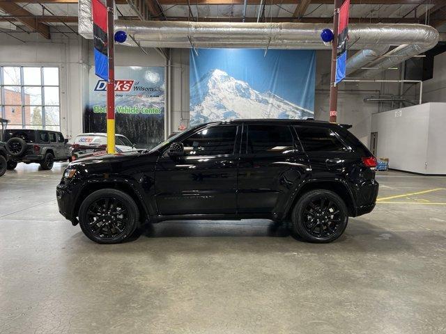 used 2022 Jeep Grand Cherokee WK car, priced at $28,882