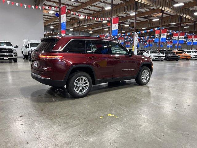 new 2025 Jeep Grand Cherokee car, priced at $36,995