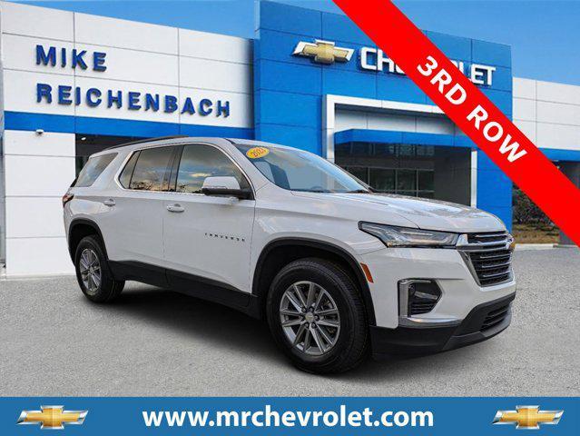 used 2023 Chevrolet Traverse car, priced at $30,995