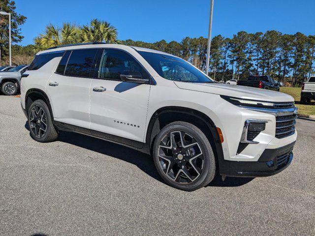 new 2025 Chevrolet Traverse car, priced at $55,990