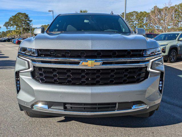 new 2024 Chevrolet Suburban car, priced at $62,615