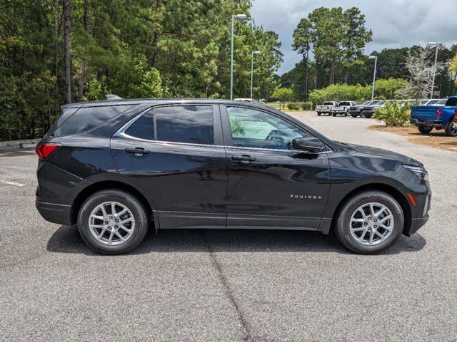 new 2024 Chevrolet Equinox car, priced at $30,890