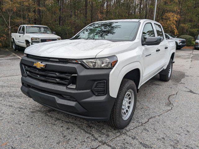 new 2025 Chevrolet Colorado car, priced at $33,495