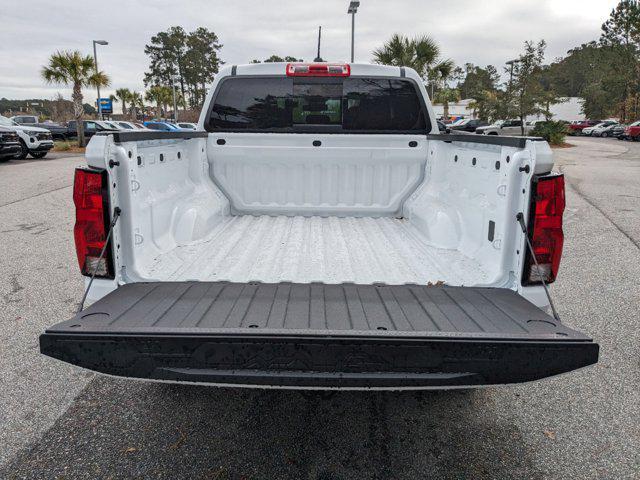 new 2025 Chevrolet Colorado car, priced at $33,495