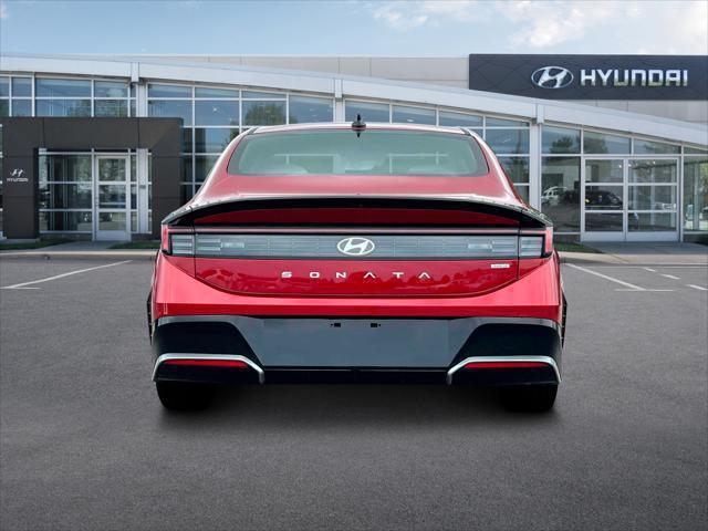 new 2025 Hyundai Sonata Hybrid car, priced at $32,848