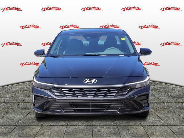 new 2025 Hyundai Elantra car, priced at $23,232