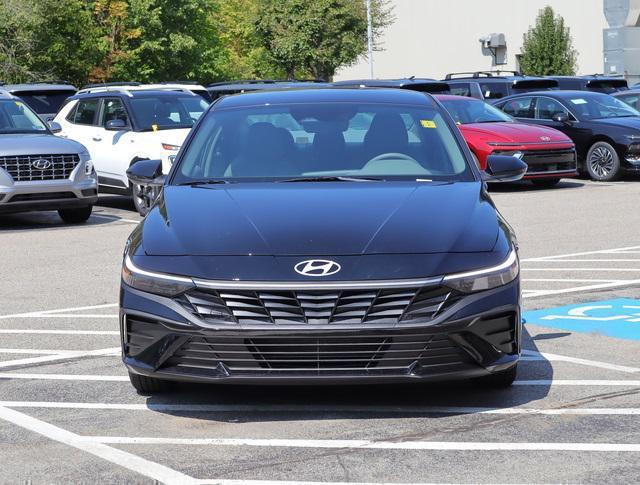 new 2025 Hyundai Elantra car, priced at $23,220