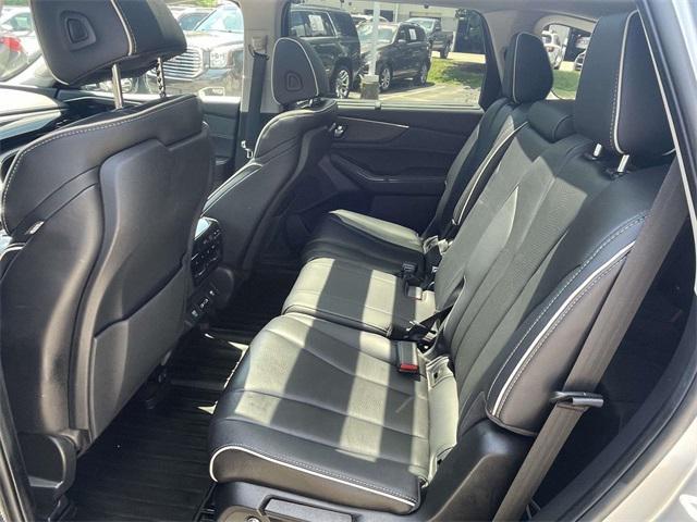 used 2022 Acura MDX car, priced at $36,234