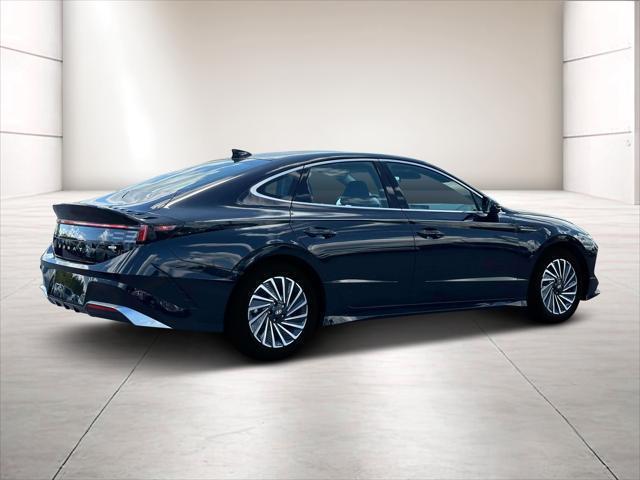 new 2024 Hyundai Sonata Hybrid car, priced at $29,780