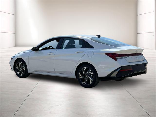 new 2024 Hyundai Elantra car, priced at $26,624