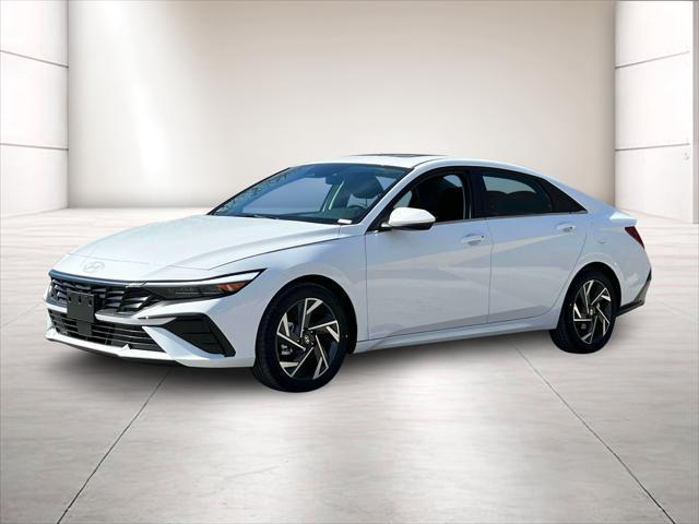 new 2024 Hyundai Elantra car, priced at $26,624