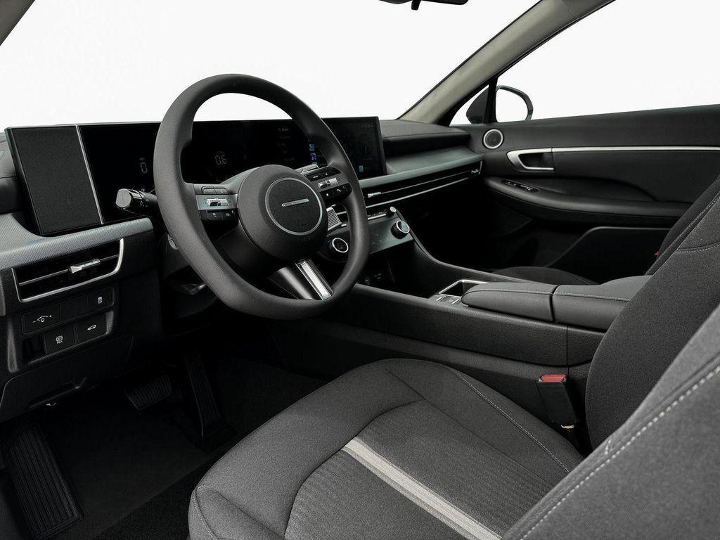 new 2025 Hyundai Sonata car, priced at $30,699