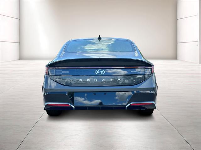 new 2024 Hyundai Sonata Hybrid car, priced at $31,610