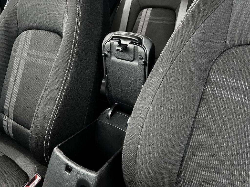 new 2025 Hyundai Venue car, priced at $24,225