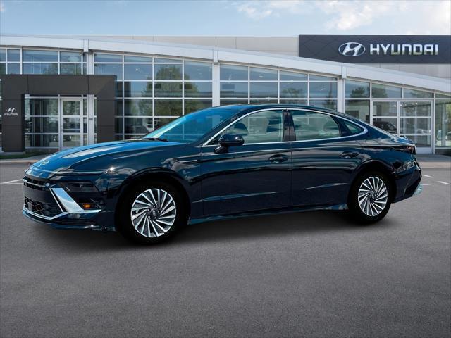 new 2025 Hyundai Sonata Hybrid car, priced at $32,740