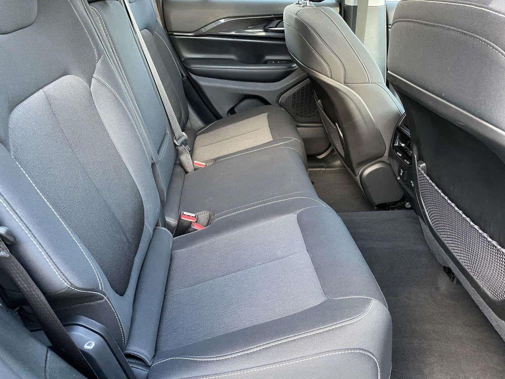 used 2023 Jeep Grand Cherokee car, priced at $28,998