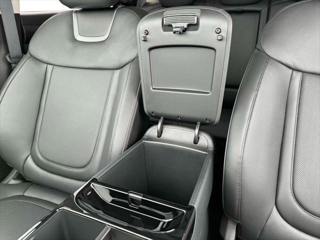 new 2025 Hyundai TUCSON Hybrid car, priced at $42,598
