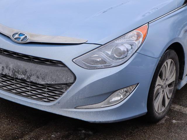 used 2015 Hyundai Sonata Hybrid car, priced at $9,994