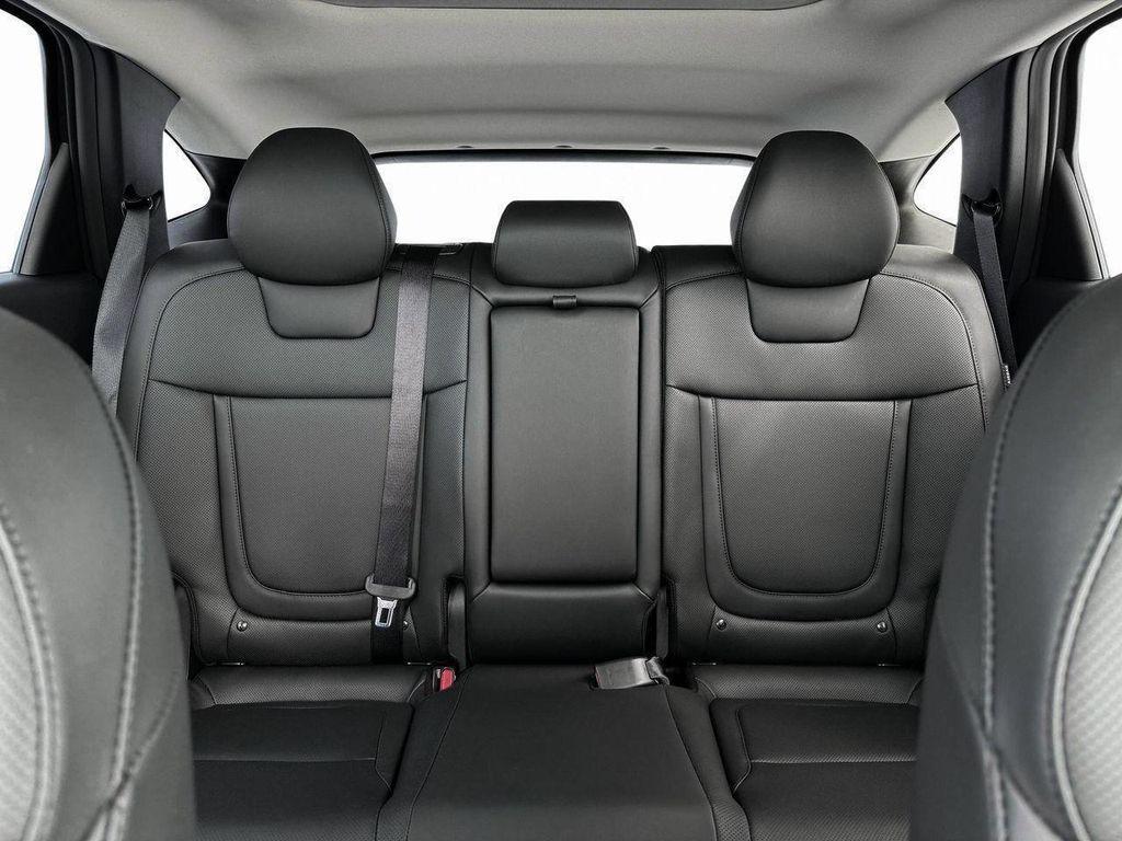 new 2025 Hyundai TUCSON Hybrid car, priced at $37,330