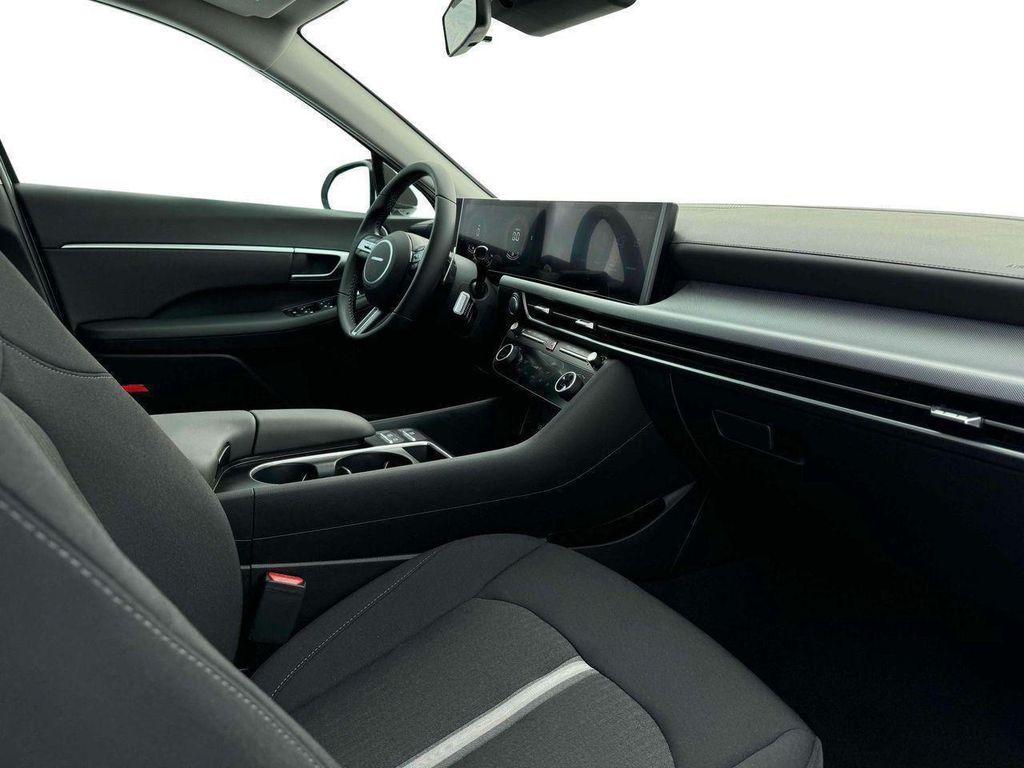 new 2025 Hyundai Sonata Hybrid car, priced at $32,437