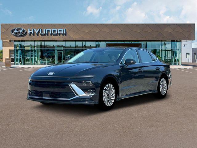 new 2025 Hyundai Sonata Hybrid car, priced at $32,437