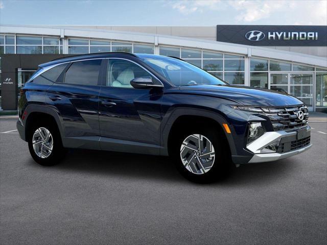 new 2025 Hyundai TUCSON Hybrid car, priced at $35,340