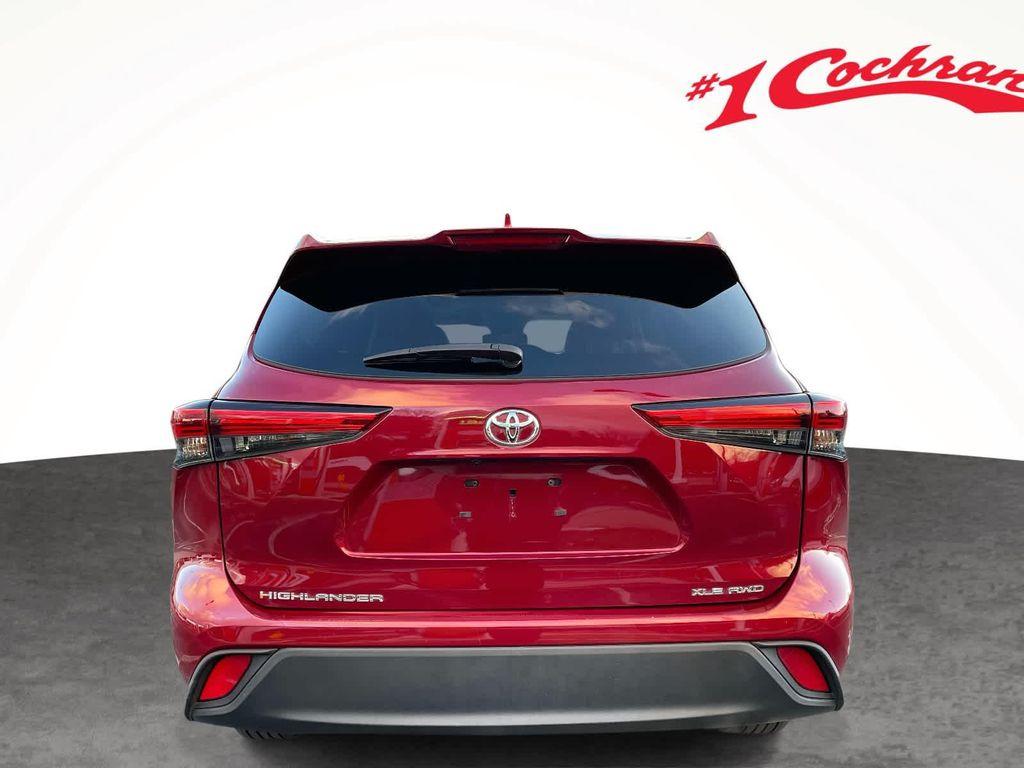 used 2021 Toyota Highlander car, priced at $31,998
