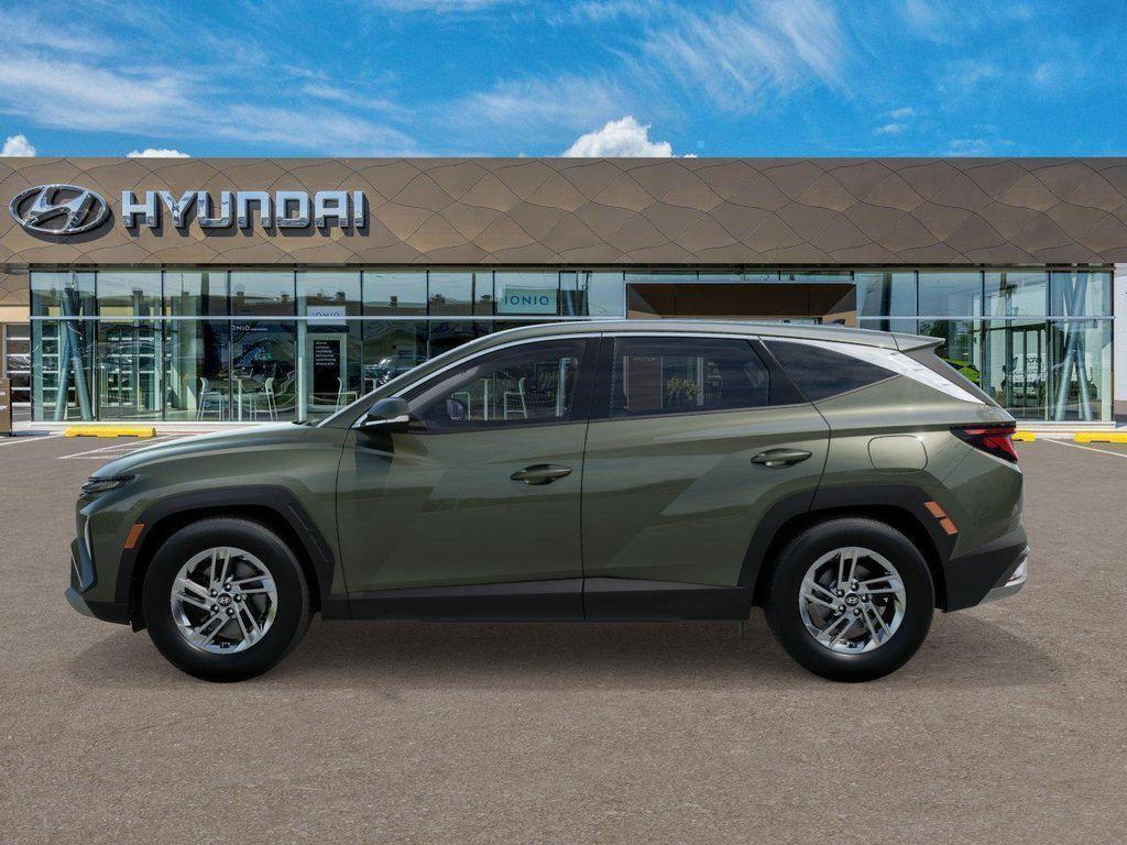 new 2026 Hyundai Tucson car, priced at $32,099