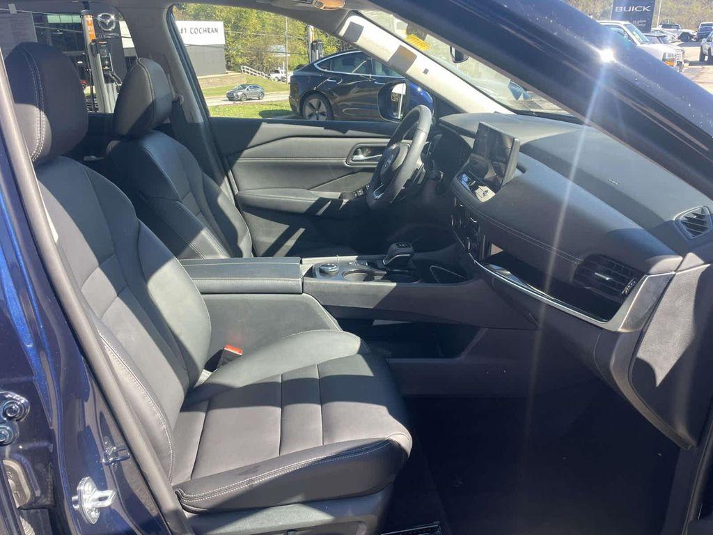 used 2024 Nissan Rogue car, priced at $31,282