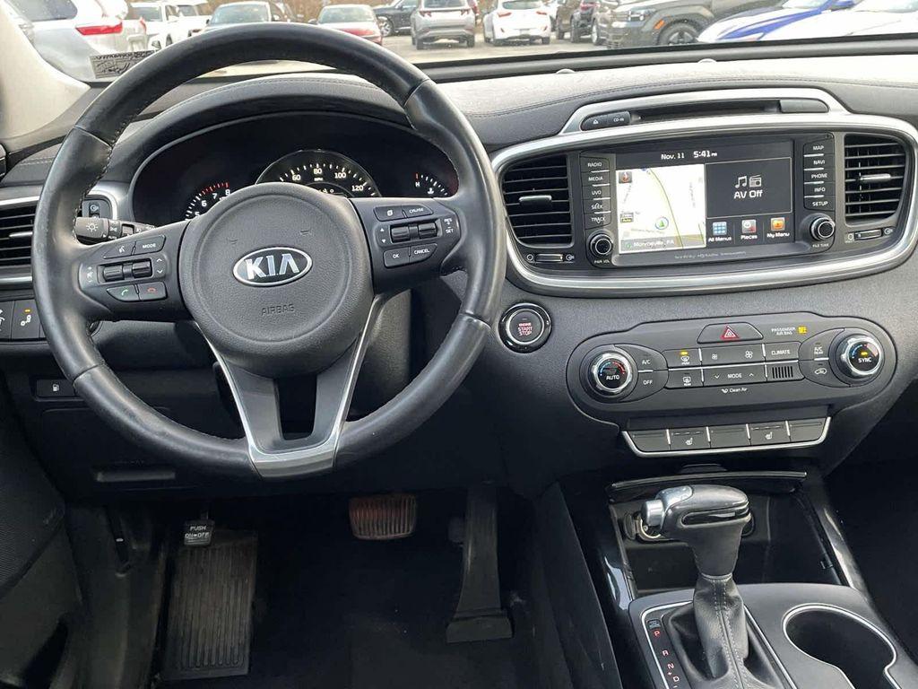 used 2018 Kia Sorento car, priced at $18,498